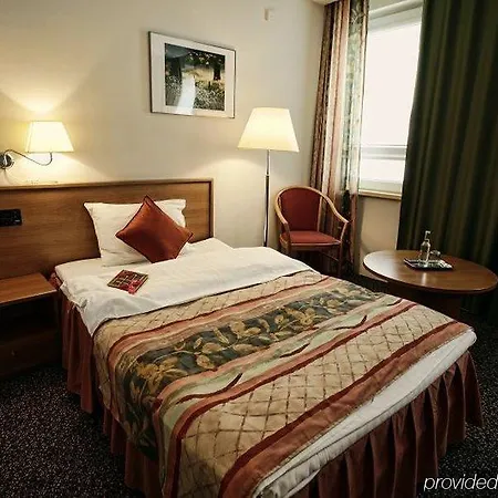 Victoria 3* Lublin